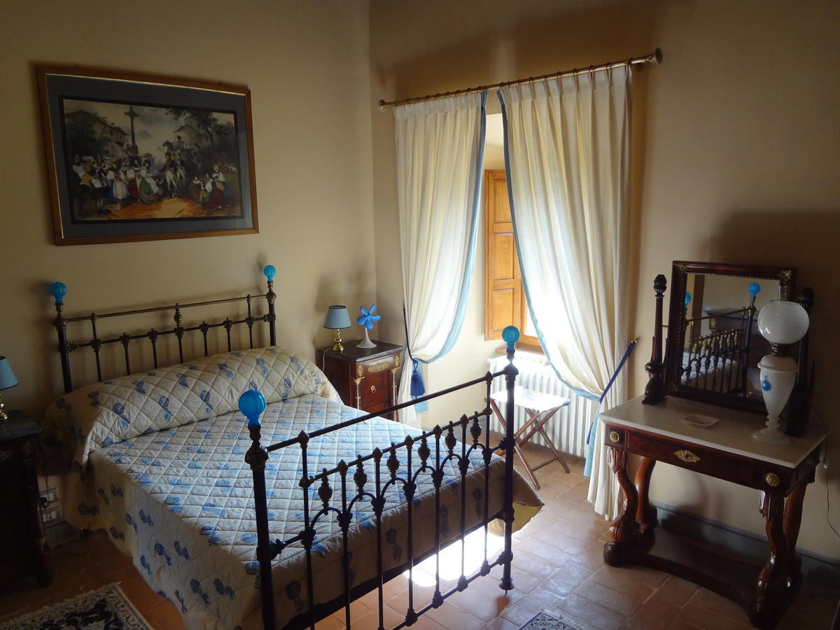 Castello Di Magrano Guest House Carbonesca Luaran gambar