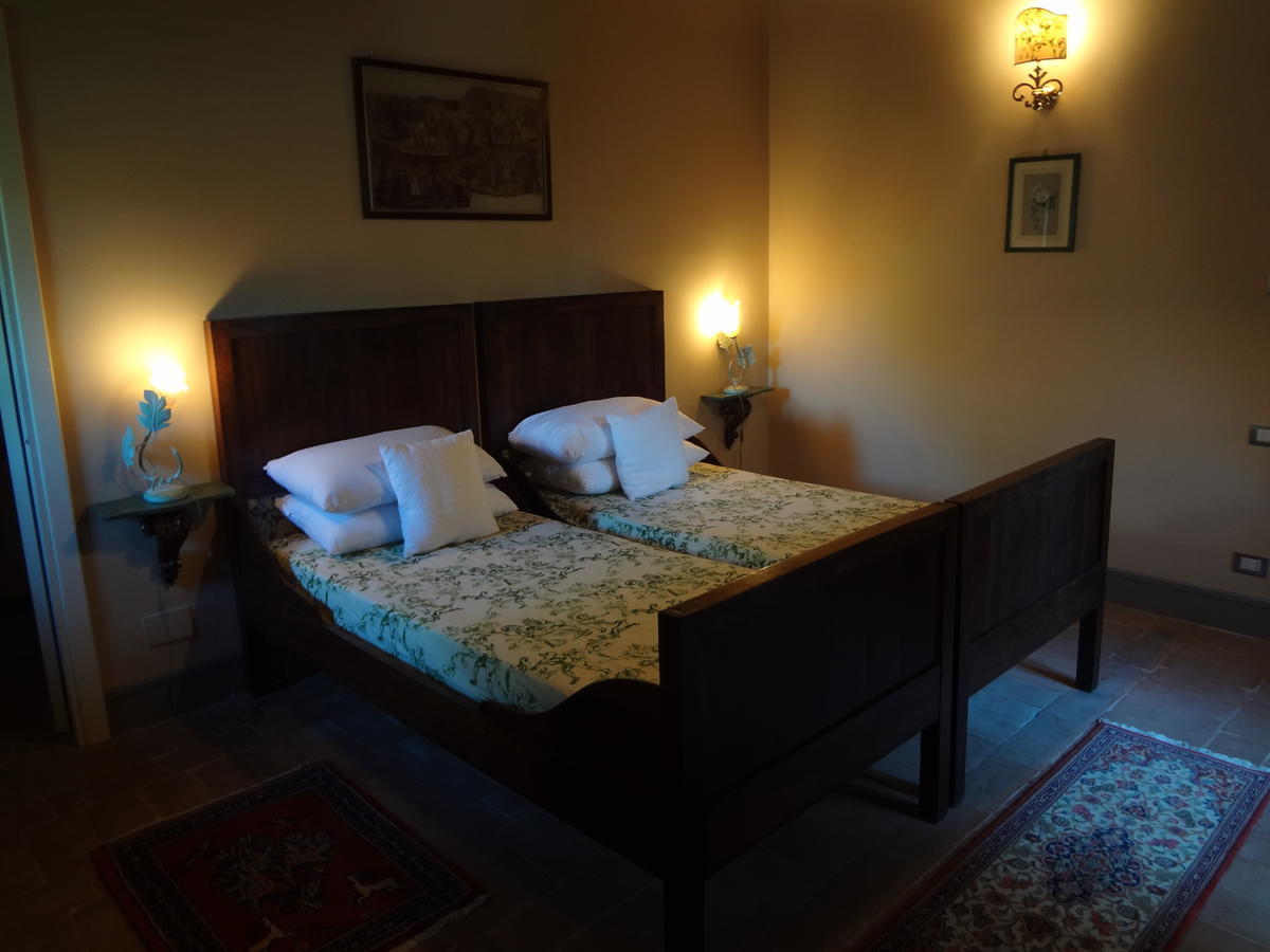 Castello Di Magrano Guest House Carbonesca Luaran gambar