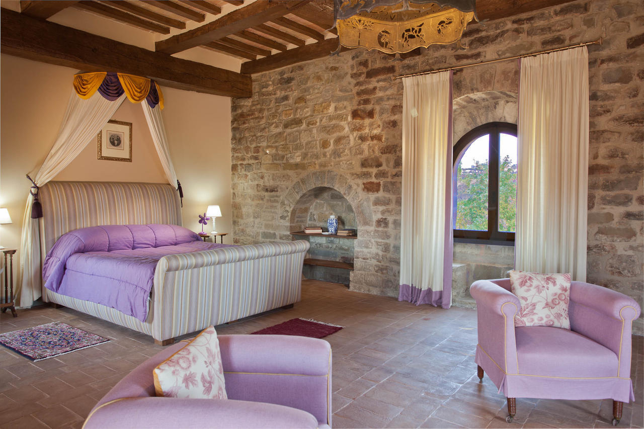 Castello Di Magrano Guest House Carbonesca Bilik gambar