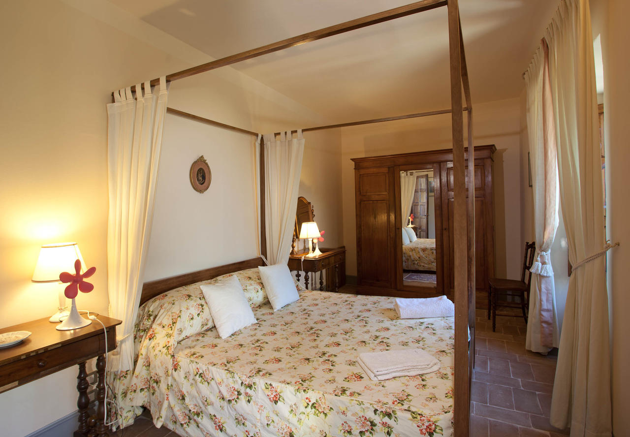 Castello Di Magrano Guest House Carbonesca Bilik gambar