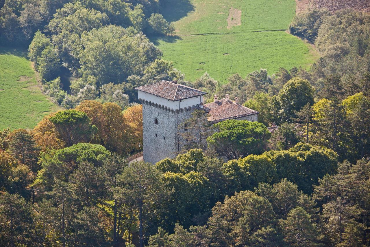 Castello Di Magrano Guest House Carbonesca Luaran gambar